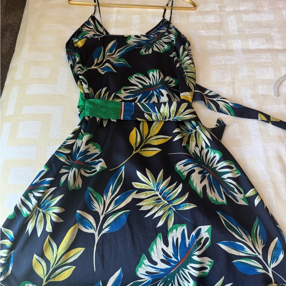 Zara Floral Garden Dress - Picture 3 of 6